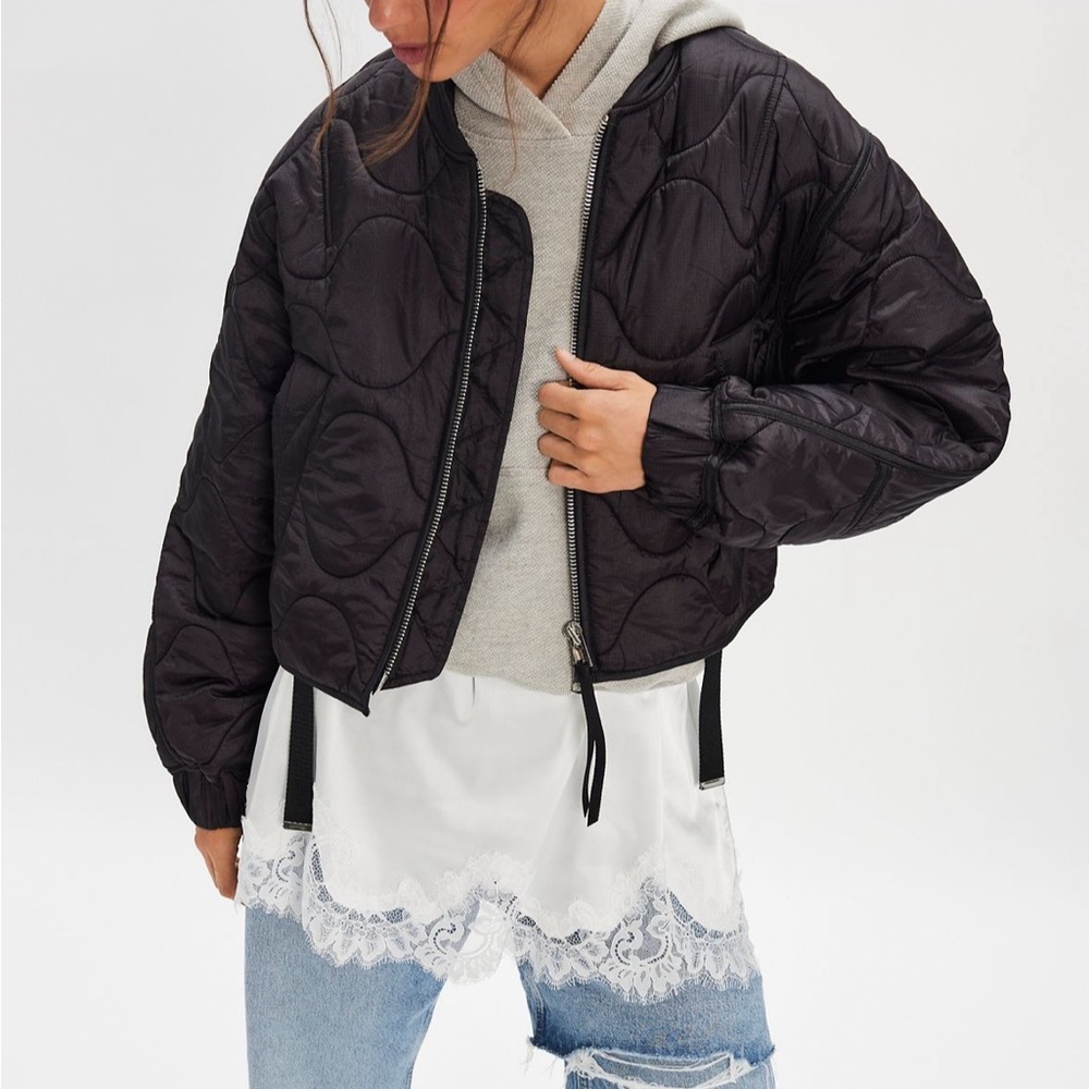 AGOLDE x shoreditch ski club iona quilted jacket NWT